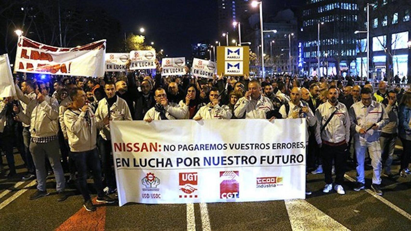 Manifestación de los trabajadores de Nissan este martes en la avenida Diagonal / TWITTER