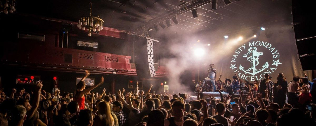Interior de la discoteca Apolo de Barcelona durante la fiesta de Nasty Mondays