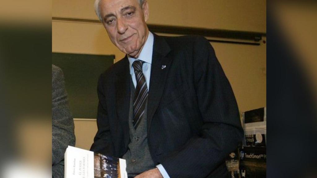 Francesc Galmés, exjefe de protocolo del Ayuntamiento, que ha fallecido por coronavirus