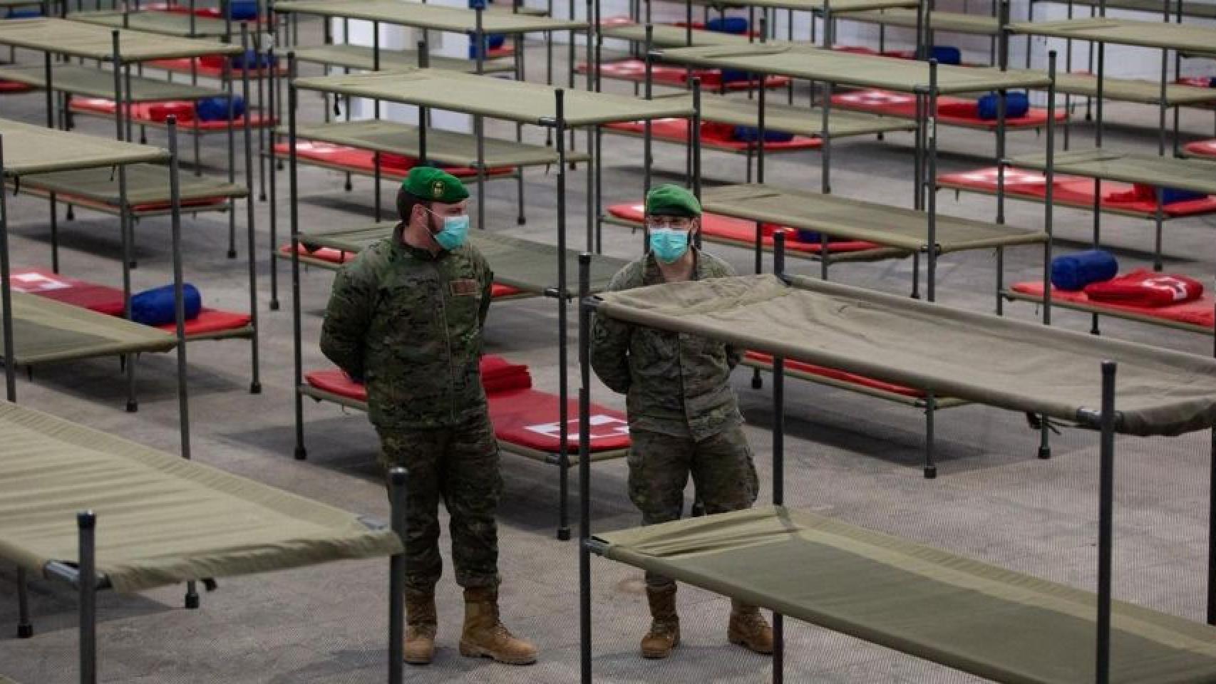 Literas para personas sintecho en Barcelona / EUROPA PRESS