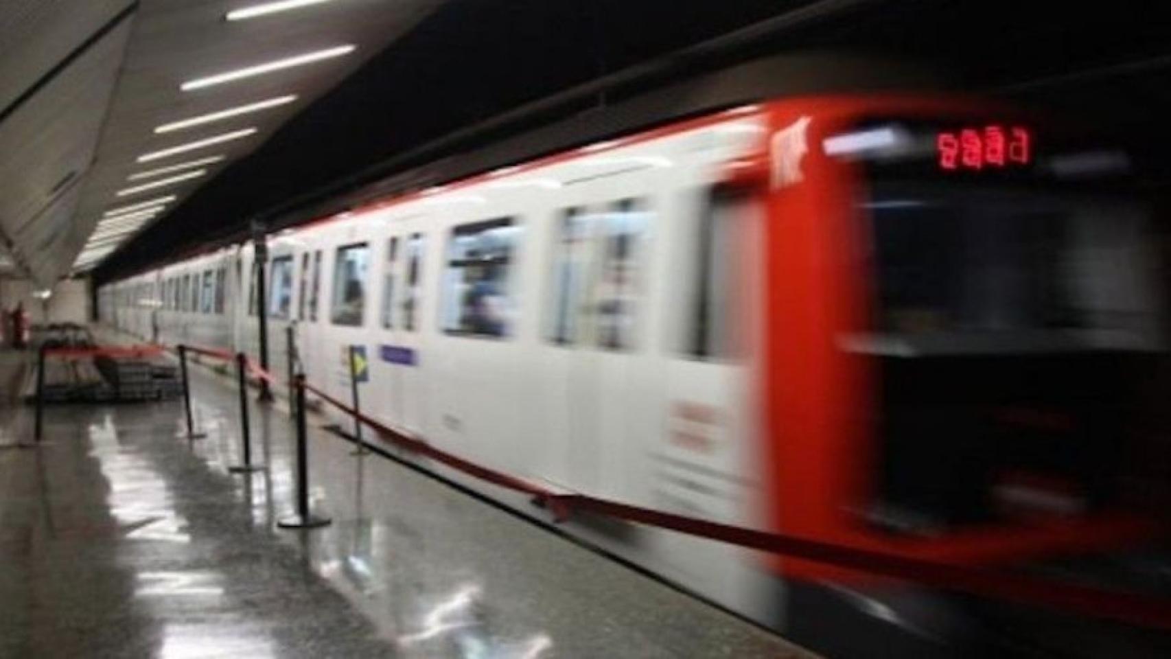 Servicio de Metro de Barcelona ofrecido por TMB / EFE