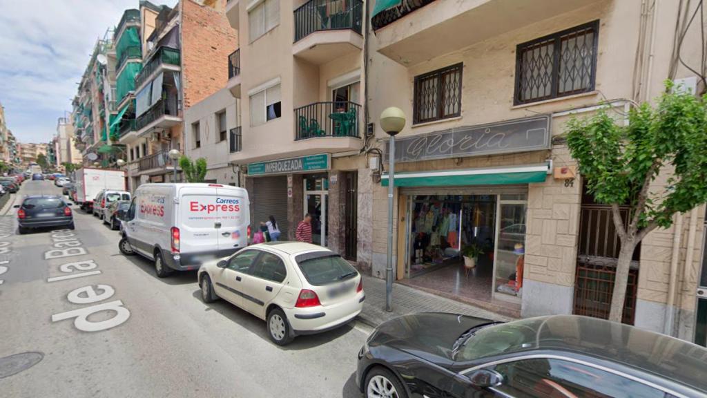 Calle Calderón de la Barca de Badalona en la que fueron detenidos los tres hermanos yihadistas / GOOGLE MAPS