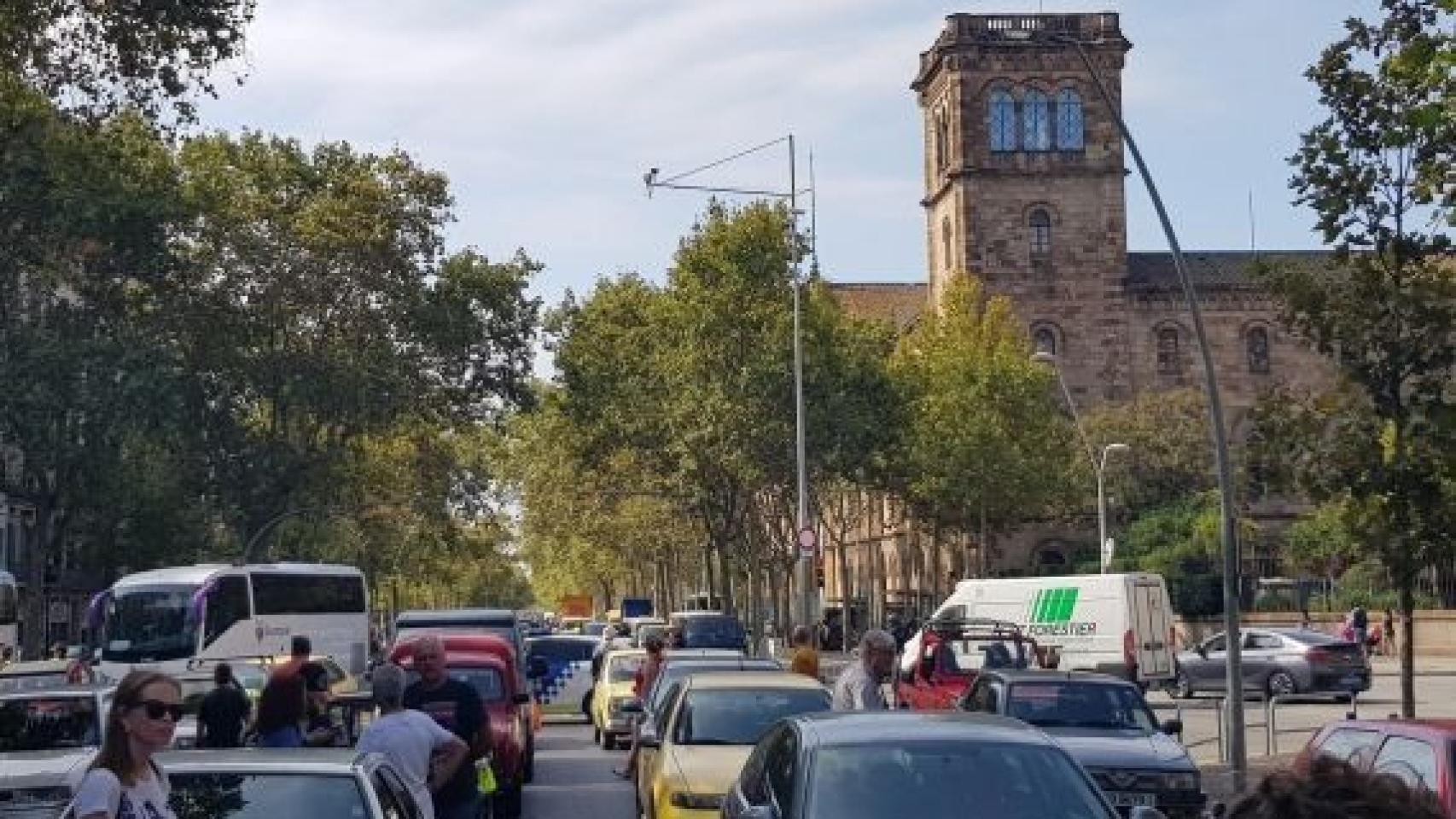 Movilización a su paso por Gran Via de les Corts Catalanes / PARC