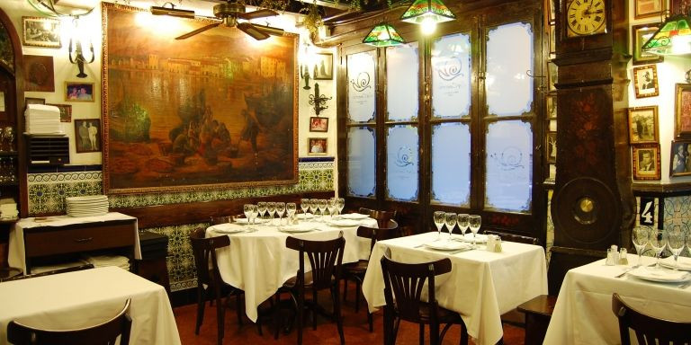 Uno de los comedores de Los Caracoles / LOS CARACOLES