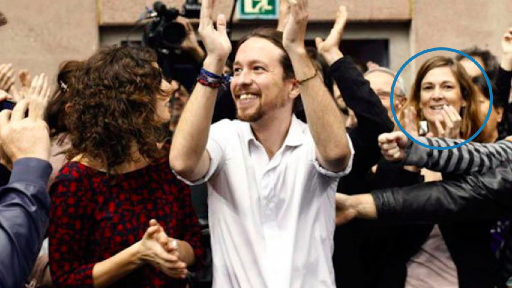 Gemma Galdón junto a Pablo Iglesias a la salida de un mitin de Podemos en Barcelona / MA