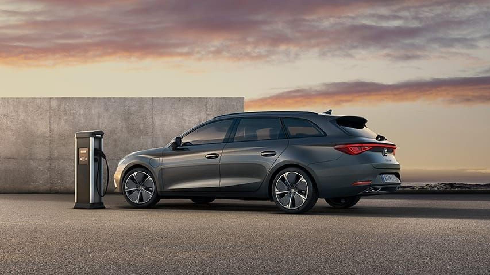 Imagen del nuevo Seat León e-hybrid / SEAT