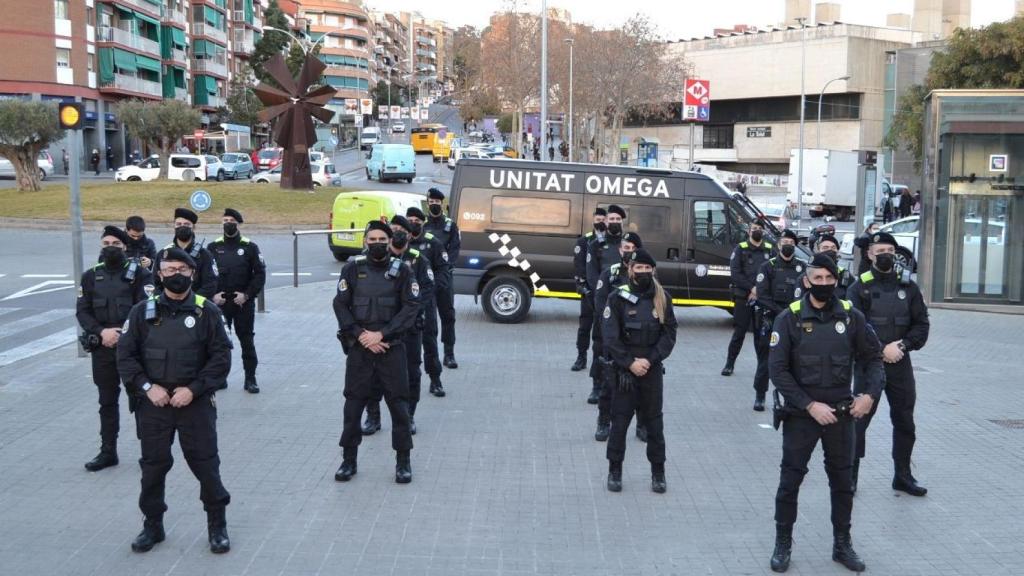 Agentes de la Unidad Omega de Badalona / AYUNTAMIENTO DE BADALONA