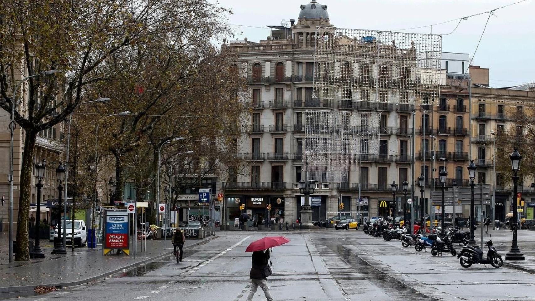 Aspecto lluvioso de Barcelona en una imagen de archivo / EFE - Quique Garcia