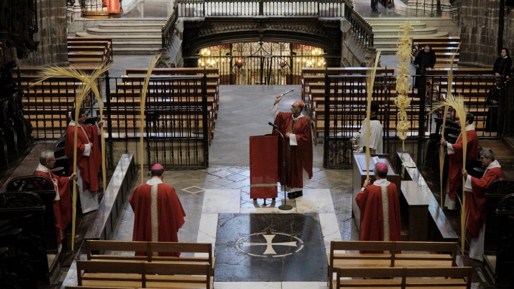 La bendición de la palma durante el Domingo de Ramos de 2020 / CATEDRAL DE BARCELONA