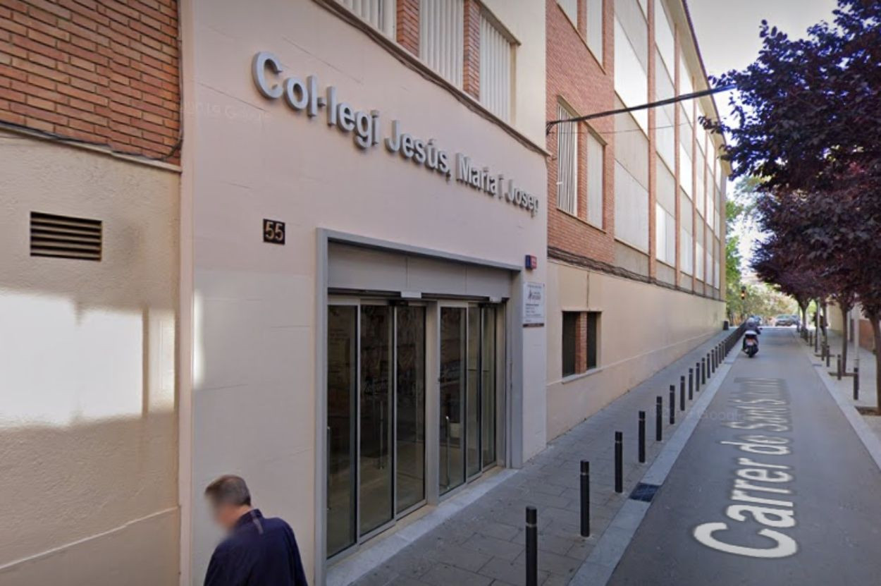 Colegio Jesús, Maria i Josep de Escuelas Pare Manyanet en Sant Andreu / GOOGLE MAPS