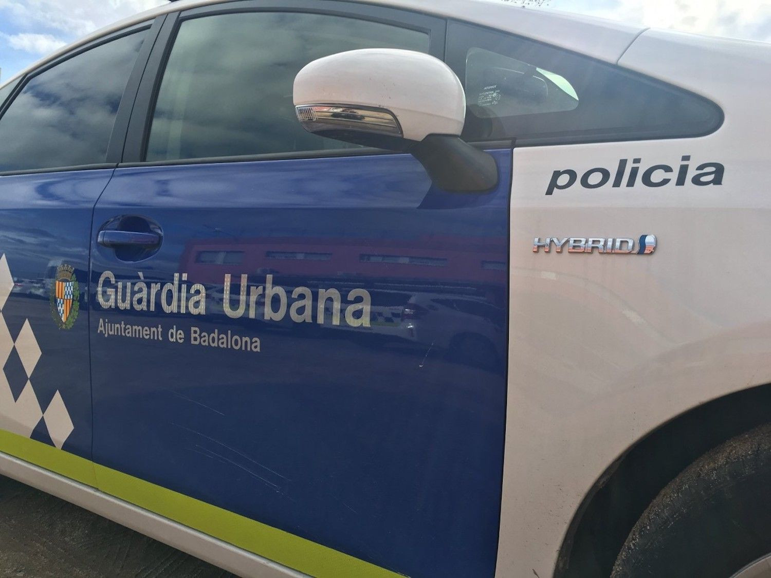 Un vehículo policial de la Guardia Urbana de Badalona / GUARDIA URBANA DE BADALONA