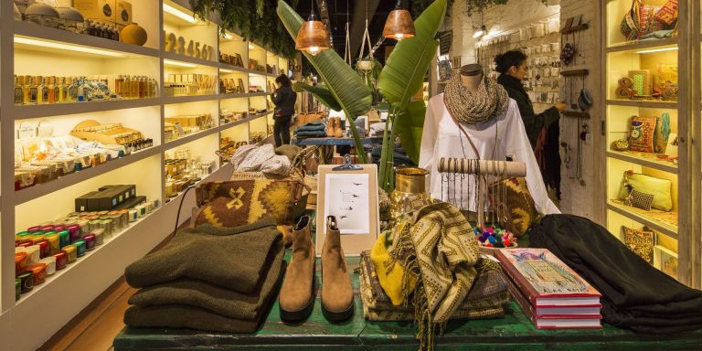 Interior de un comercio de la cadena barcelonesa Natura