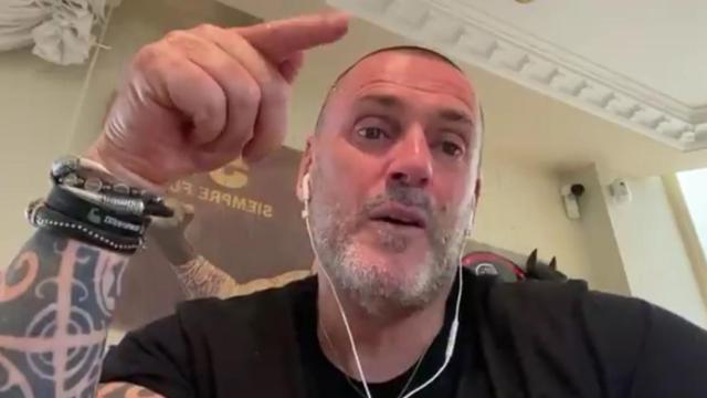 Dani Esteve, de Desokupa, en uno de sus vídeos virales