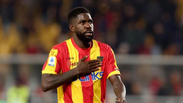 Samuel Umtiti, festejando un triunfo con el Lecce de la Serie A / REDES