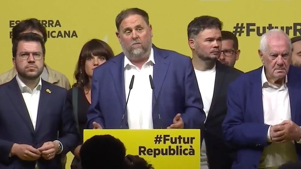 El 'president' de la Generalitat, Pere Aragonès, el presidente de ERC, Oriol Junqueras, y el candidato a la alcaldía de Barcelona Ernest Maragall