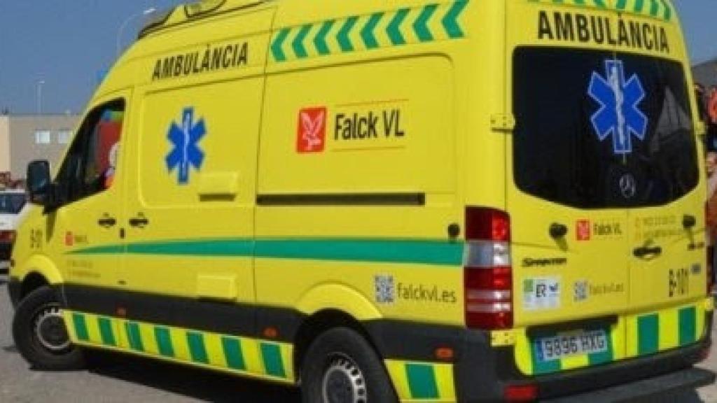 EuropaPress_2724036_imagen_ambulancia_flack_vl_prestando_servicio_catsalut