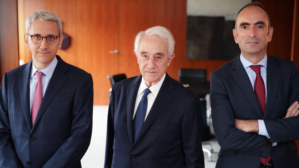 De izquierda a derecha: Jordi Mercader Barata, Jordi Mercader Miró e Ignasi Nieto / CEDIDA