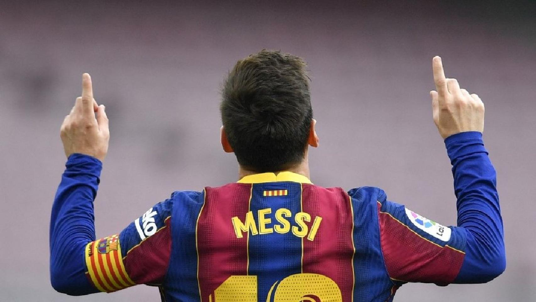 La icónica celebración de Leo Messi al marcar un gol, con los dedos señalando al cielo, en memoria de su abuela Celia