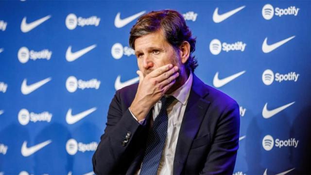 El director de fútbol del Barça, Mateu Alemany, en una rueda de prensa