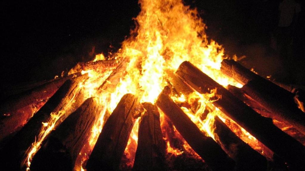 Una hoguera