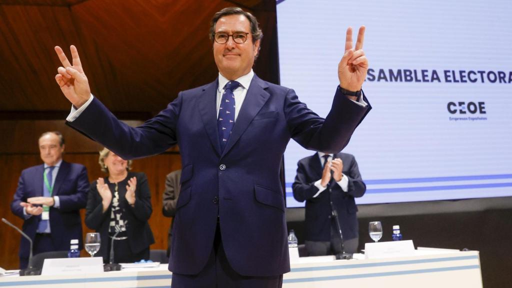 Antonio Garamendi, presidente de la CEOE, al ser reelegido en 2022