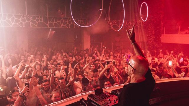 Una fiesta en Pachá Ibiza