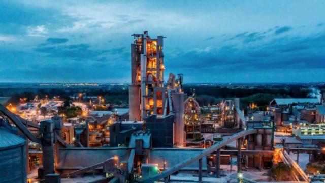 Una planta de Cementos Molins