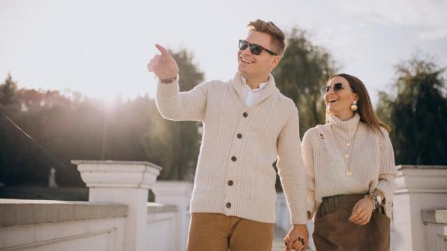 Pareja de millonarios enamorados