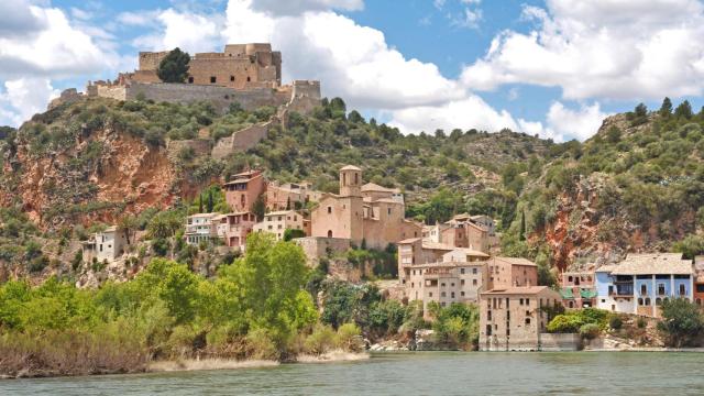 El pueblo catalán que ha sido objeto de confusión para la Embajada de España en el Reino Unido