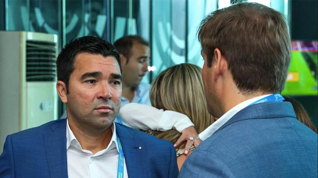 Deco i Mateu Alemany, durant un acte amb el FC Barcelona / XARXES