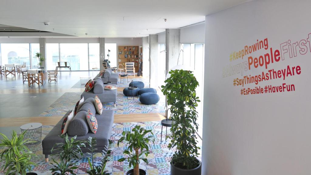 Imagen de las oficinas centrales de Holaluz en Barcelona