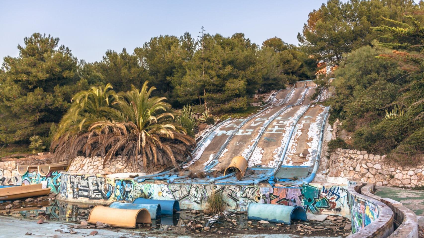 Parque acuático abandonado de Sitges