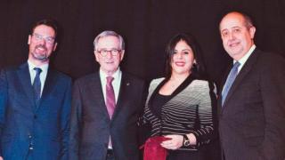 Sheila Tetruashvili (2i), con el exalcalde Xavier Trias y el 'exconseller' Felip Puig