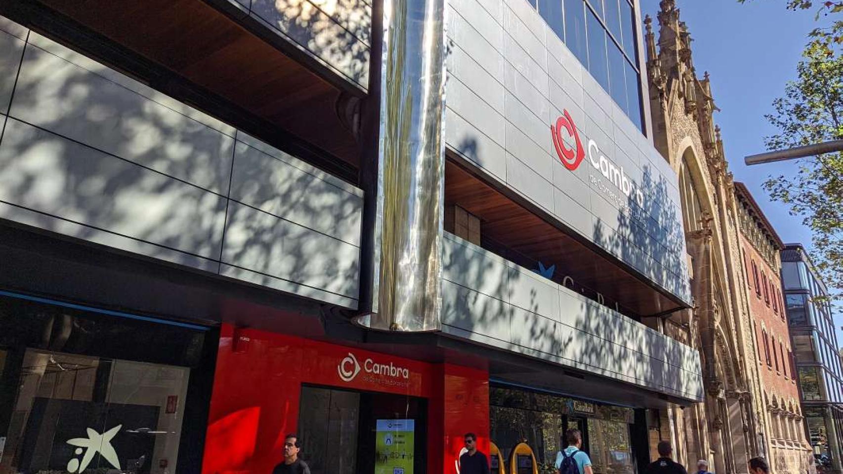 Fachada de la Cámara de Comercio de Barcelona