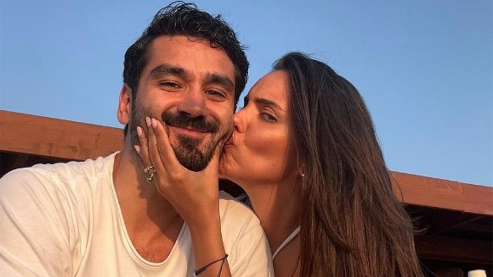 Ilkay Gundogan, junto a su mujer Sara Arfaoui en Instagram
