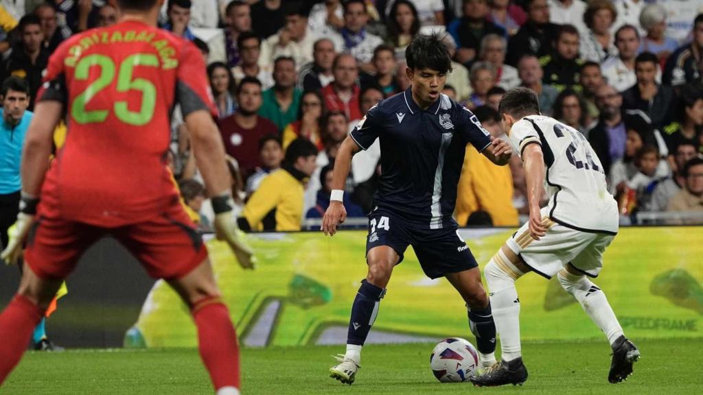 Kubo en una acción del Madrid - Real Sociedad