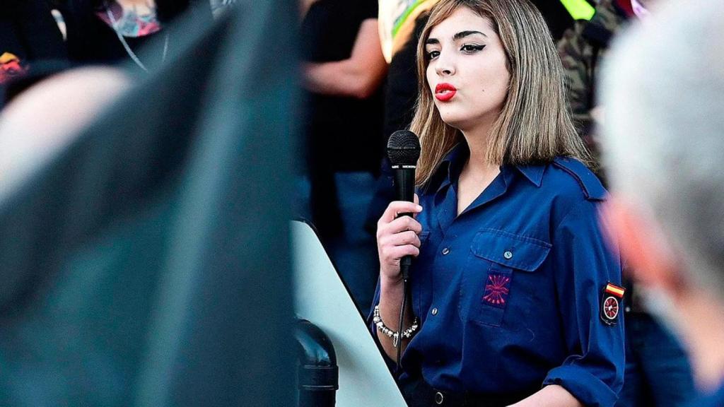 La activista ultra Isabel Peralta, en un acto político