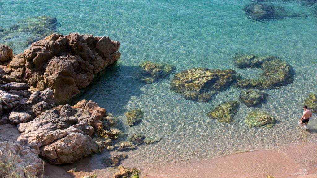 La platja de les Roques de Calella