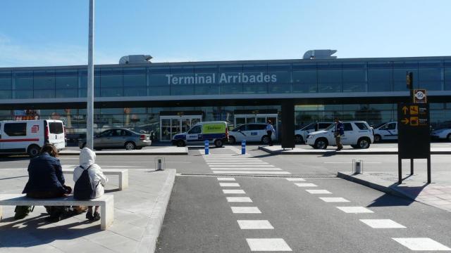 Fachada del Aeropuerto de Reus