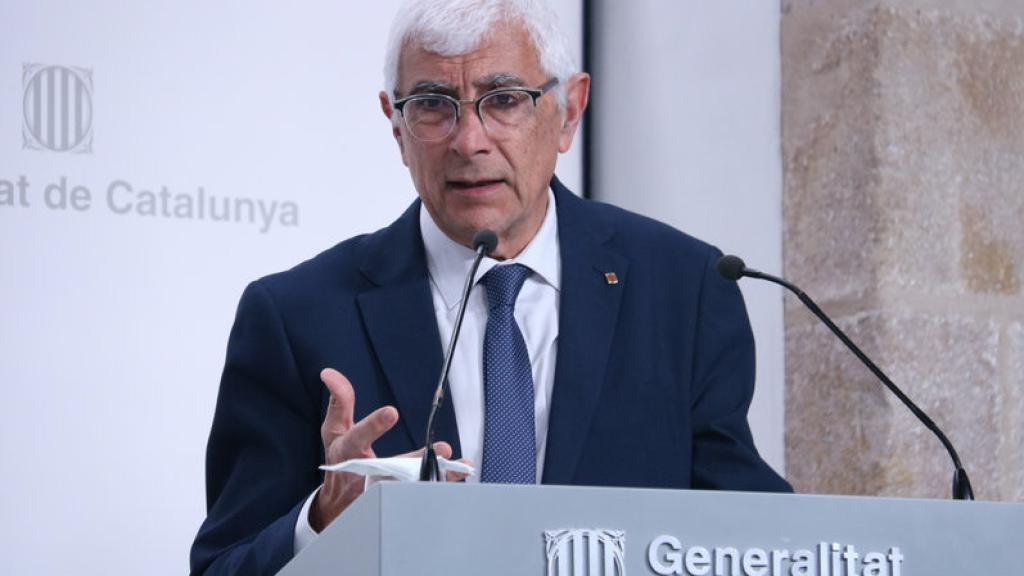 Manel Balcells, consejero catalán de Salud, en una comparecencia pública