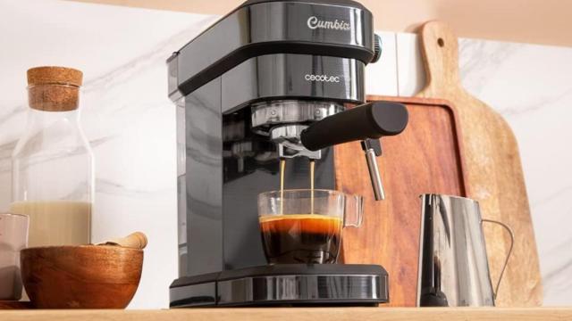 ¡Ganga del Prime Day 2023!: esta cafetera de Cecotec top ventas en Amazon tiene 70 euros de descuento