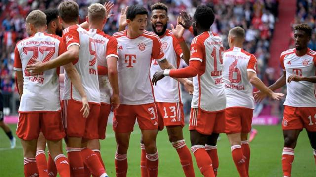 El Bayern Múnich, celebrando un gol esta temporada 2023-24