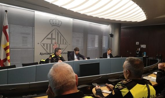 El regidor de Seguridad, Albert Batlle, junto al jefe de la Guardia Urbana de Barcelona/ G.A