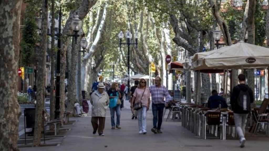 Rambla del Poblenou / HUGO FERNÁNDEZ