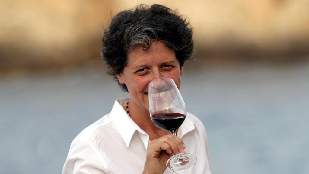 La documentalista, sumiller y fotógrafa Clara Isamat