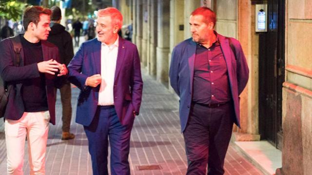 El alcalde Jaume Collboni durante su visita al Gaixample