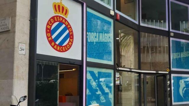 La tienda del Espanyol ubicada en Balmes