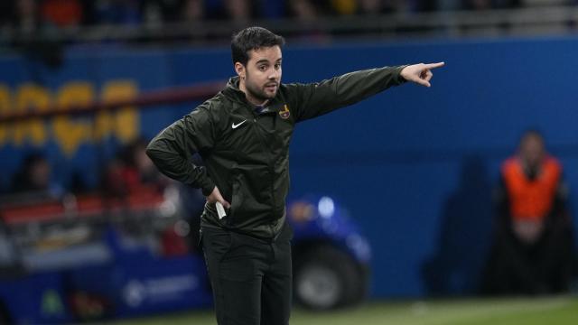 Jonatan Giráldez, durante el partido del Barça Femenino contra el Benfica