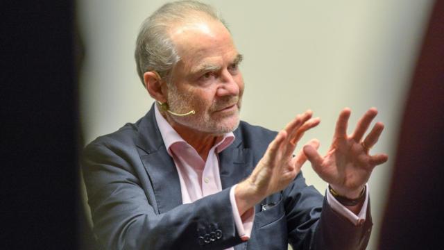 El historiador y periodista Timothy Garton Ash, en el Círculo de Economía, en Barcelona