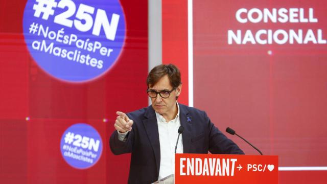 Salvador Illa, primer secretario del PSC, en el Consejo Nacional del partido durante el 25N